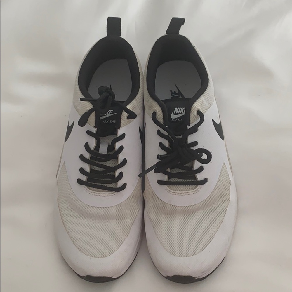 NIKE AIR MAX THEA